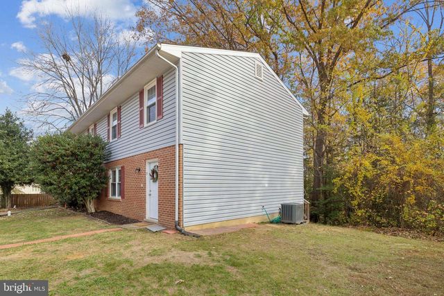 5 EVERGREEN LN, Stafford, VA 22554