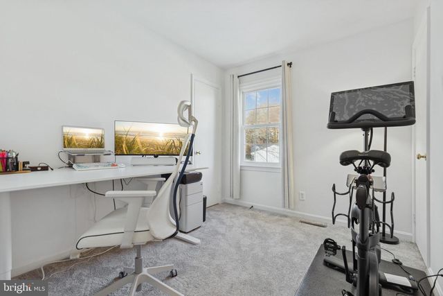 5 EVERGREEN LN, Stafford, VA 22554