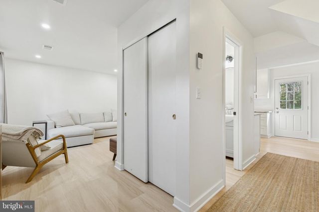 5 EVERGREEN LN, Stafford, VA 22554