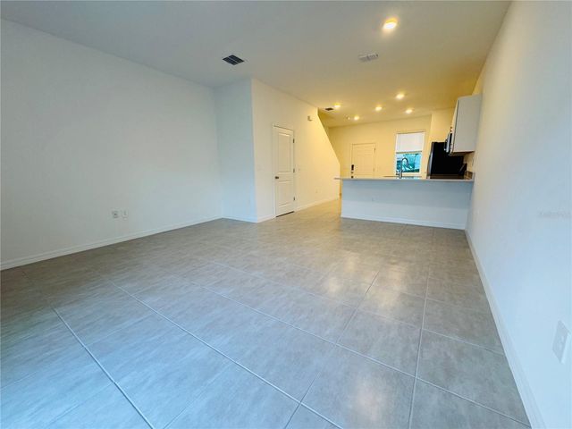 2923 SKYLINE LOOP, Kissimmee, FL 34758