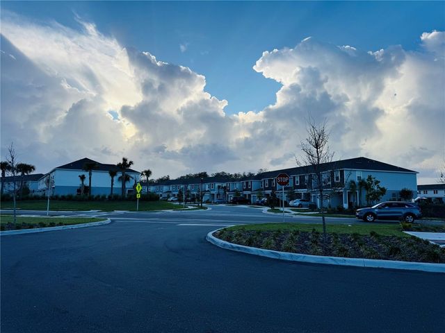 2923 SKYLINE LOOP, Kissimmee, FL 34758