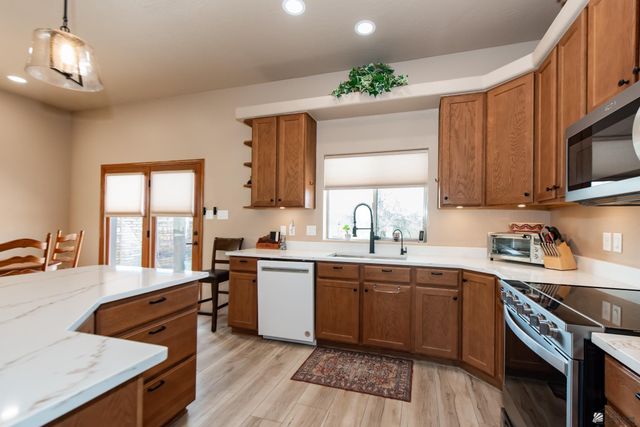 14683 S 48 Dr, Yuma, AZ 85367