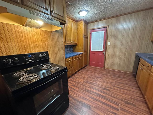 16508 E FM 1716, Henderson, TX 75652