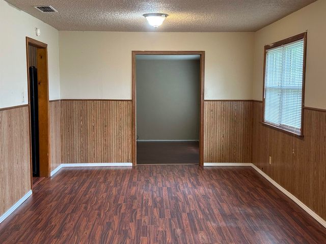16508 E FM 1716, Henderson, TX 75652