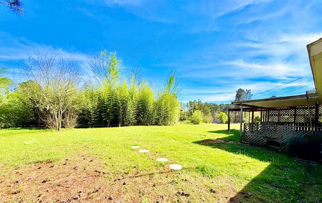 16508 E FM 1716, Henderson, TX 75652