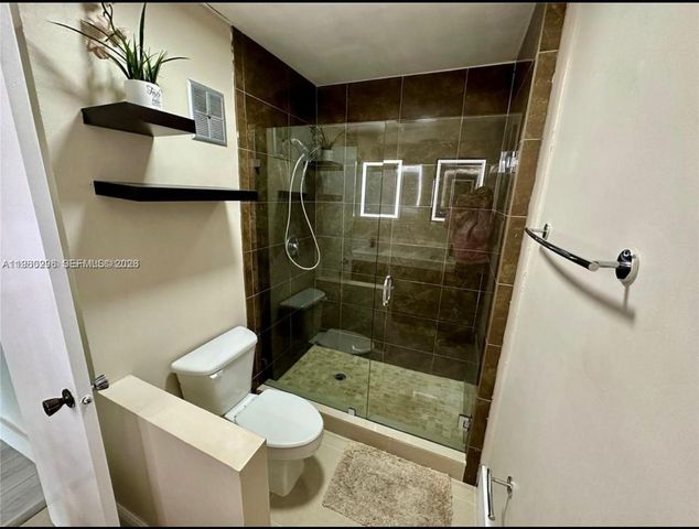 10640 SW 75th Ln 0, Miami, FL 33173