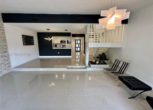 10640 SW 75th Ln 0, Miami, FL 33173