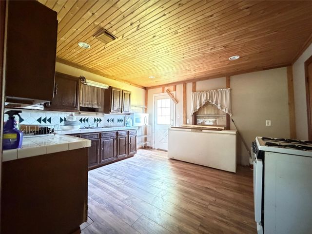 24927 Lynn Lane, Porter, TX 77365