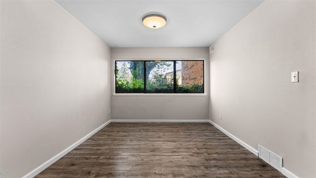 1225 S Maple Road Unit: 105, Ann Arbor, MI 48103