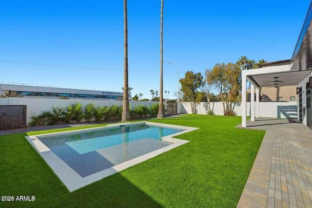 3106 N VALENCIA Lane, Phoenix, AZ 85018