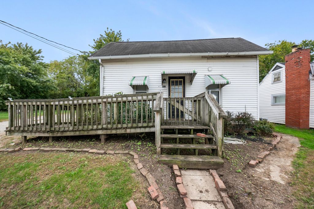 551 E Main Street, Circleville, OH 43113