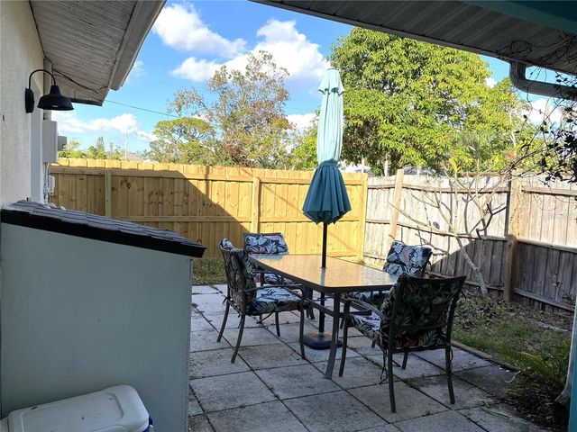 2403 BROWNING STREET, Sarasota, FL 34237
