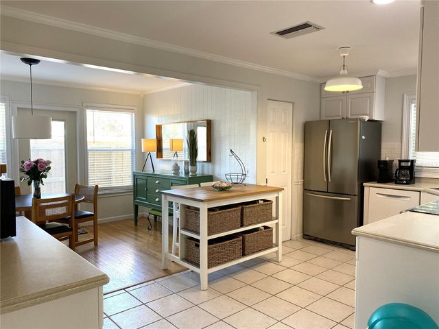 2403 BROWNING STREET, Sarasota, FL 34237