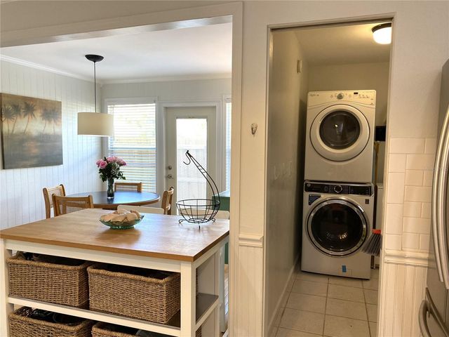 2403 BROWNING STREET, Sarasota, FL 34237