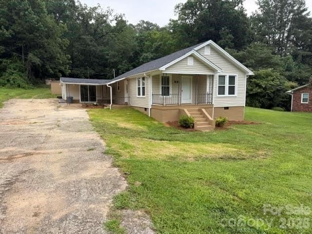 299 US 221 Highway S, Marion, NC 28752
