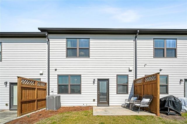 200 Mountain Rest Court SE, Mableton, GA 30126