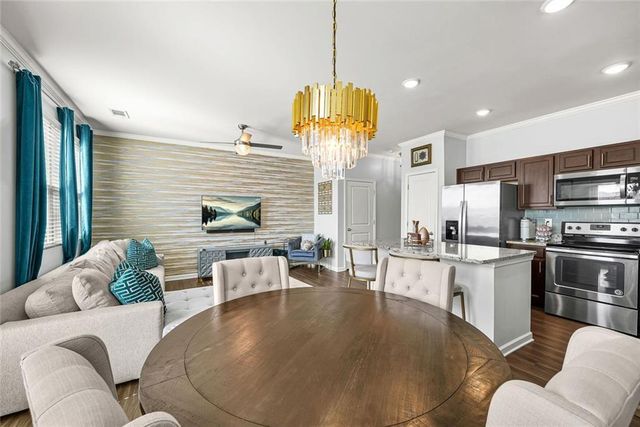 200 Mountain Rest Court SE, Mableton, GA 30126