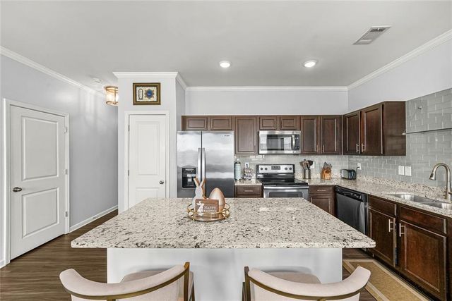 200 Mountain Rest Court SE, Mableton, GA 30126