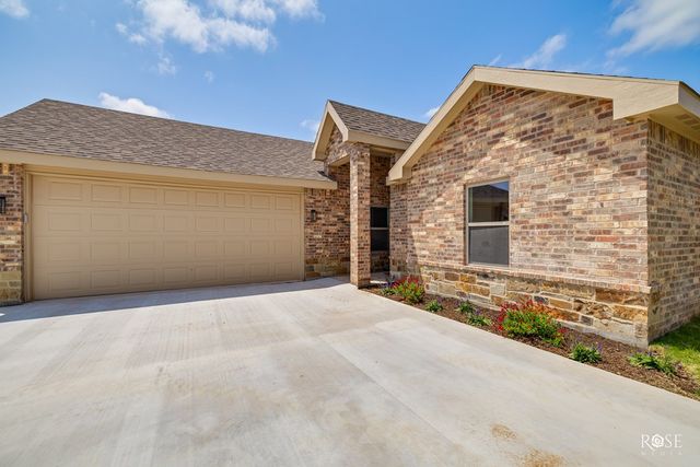 5441 Riviera Lane, San Angelo, TX 76904