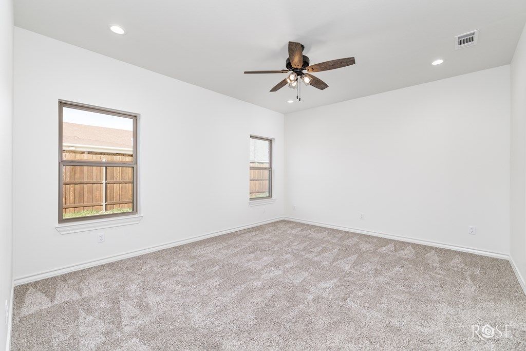 Image 15 of property listing at 5441 Riviera Lane, San Angelo, TX 76904