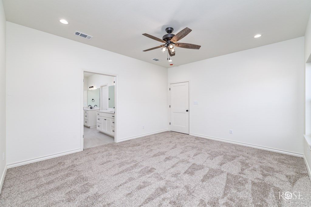 Image 16 of property listing at 5441 Riviera Lane, San Angelo, TX 76904