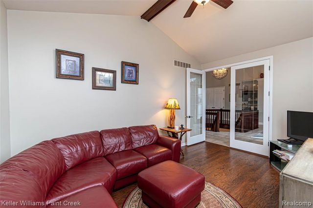 4998 Menominee Lane, Clarkston, MI 48348