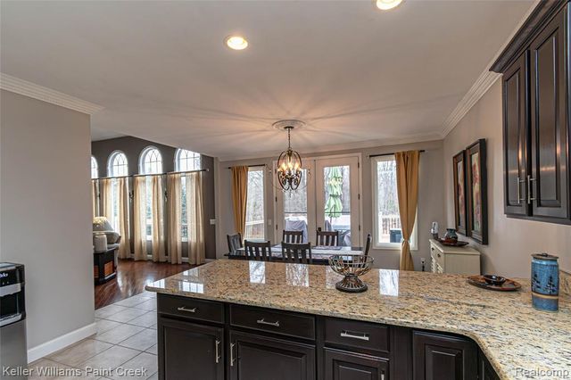 4998 Menominee Lane, Clarkston, MI 48348