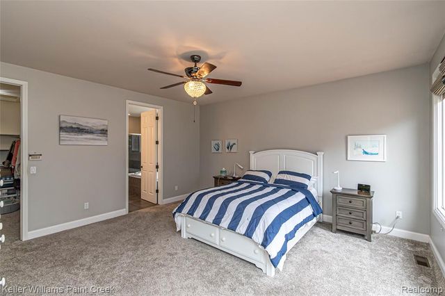 4998 Menominee Lane, Clarkston, MI 48348