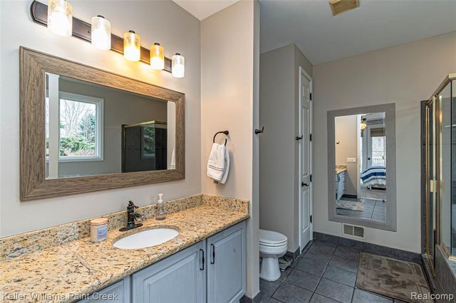 4998 Menominee Lane, Clarkston, MI 48348