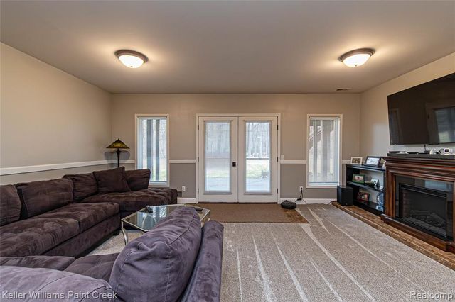 4998 Menominee Lane, Clarkston, MI 48348