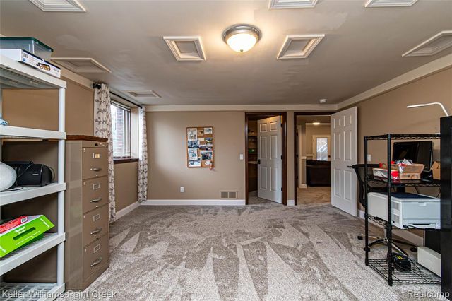 4998 Menominee Lane, Clarkston, MI 48348