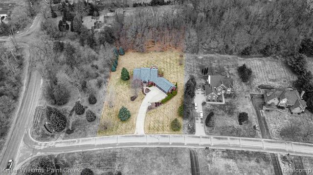 4998 Menominee Lane, Clarkston, MI 48348