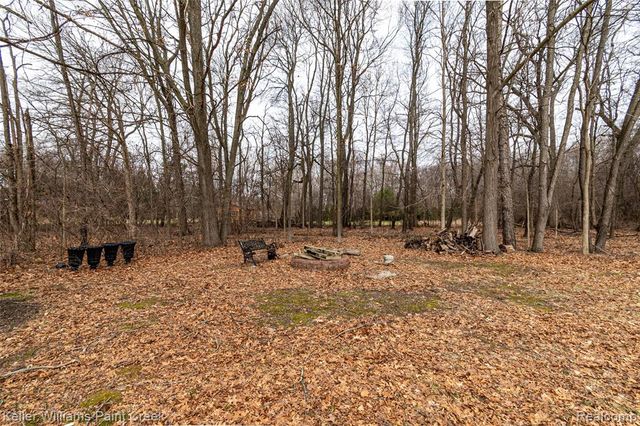 4998 Menominee Lane, Clarkston, MI 48348