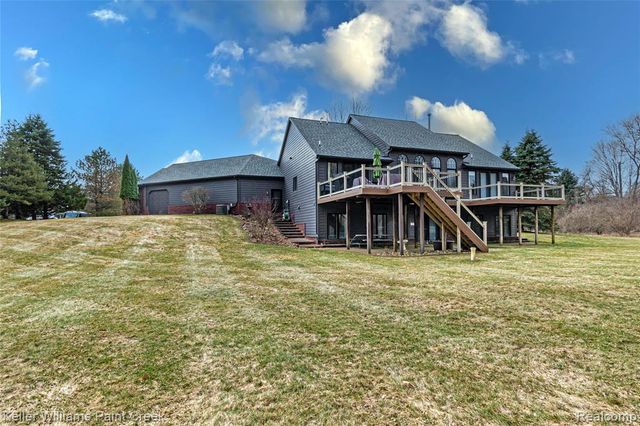 4998 Menominee Lane, Clarkston, MI 48348