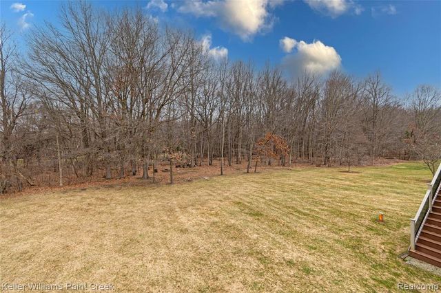 4998 Menominee Lane, Clarkston, MI 48348