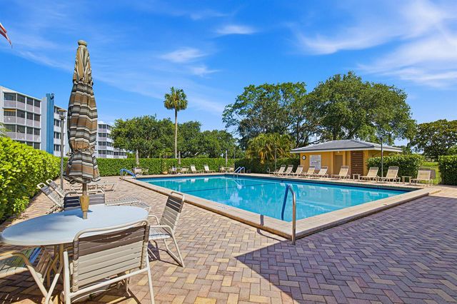 5201 NW 2nd Avenue 2130, Boca Raton, FL 33487