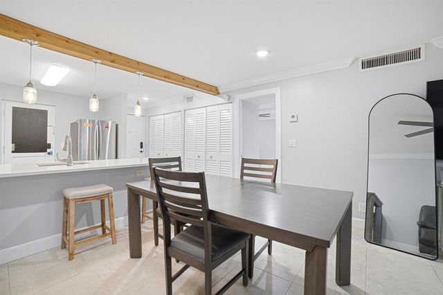 5201 NW 2nd Avenue 2130, Boca Raton, FL 33487