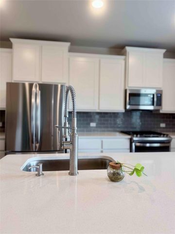 11801 Clayton Creek Ave, Austin, TX 78725