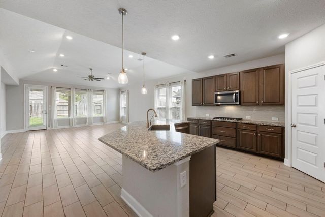 8731 Ute Creek Lane, Magnolia, TX 77354