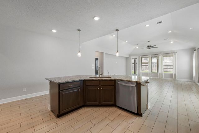 8731 Ute Creek Lane, Magnolia, TX 77354