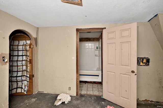 2311 Highland Avenue, South Bend, IN 46613