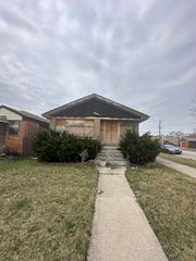 12600 S Justine Street, Calumet Park, IL 60827