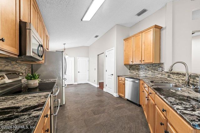 1564 BACKWATER Drive, Middleburg, FL 32068