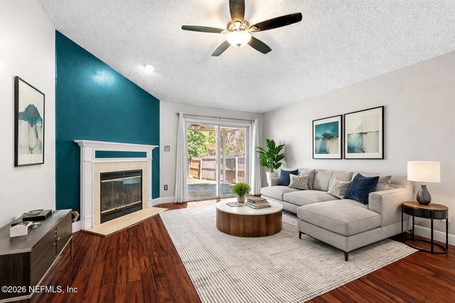 1564 BACKWATER Drive, Middleburg, FL 32068