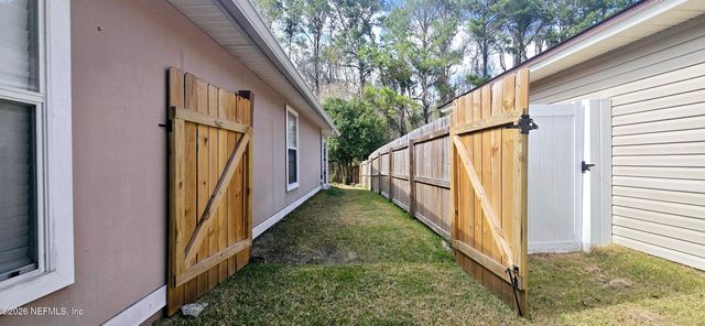 1564 BACKWATER Drive, Middleburg, FL 32068