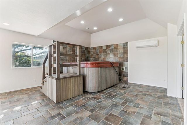 3212 Rockhampton Avenue, Oklahoma City, OK 73179