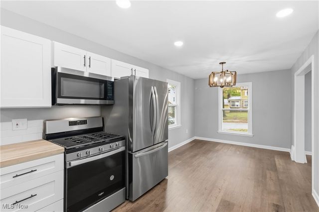 5165 Camden Road, Maple Heights, OH 44137