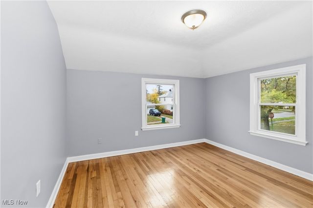 5165 Camden Road, Maple Heights, OH 44137