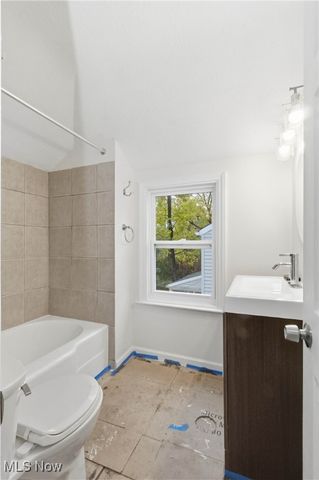 5165 Camden Road, Maple Heights, OH 44137