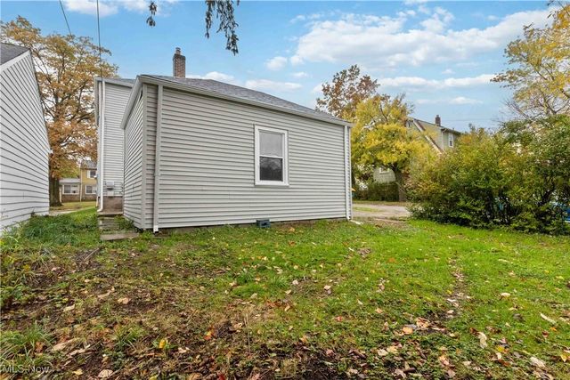 5165 Camden Road, Maple Heights, OH 44137